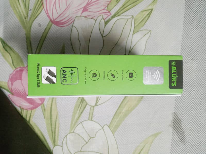 Wireless Mic 6