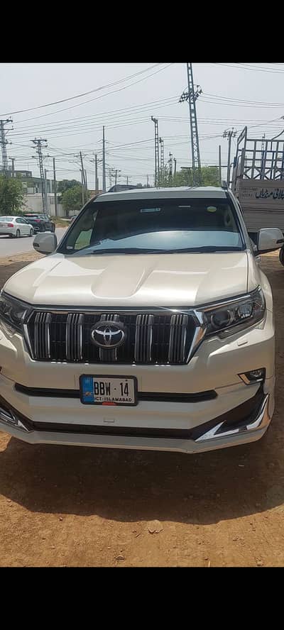 Toyota Prado 2023