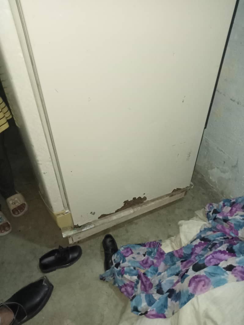 refrigerator 3