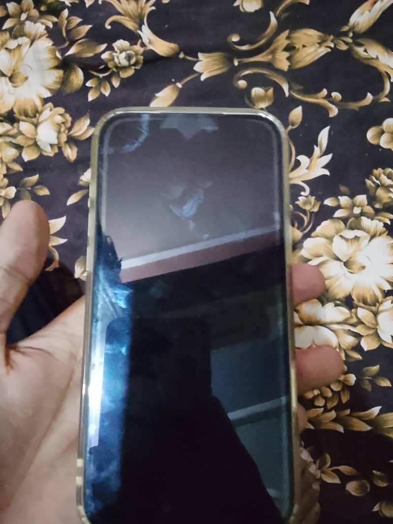 iPhone 17 Max 0