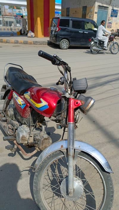 Honda CD 70 2013 model