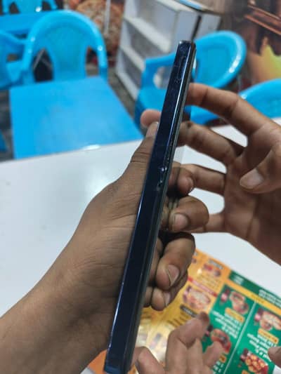 Tecno pova 5 pro 5g ha box  aor original charger sath ha side Thora se
