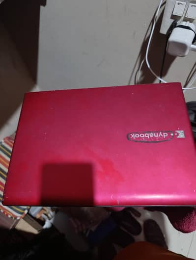 Toshiba Dynabook Core i3