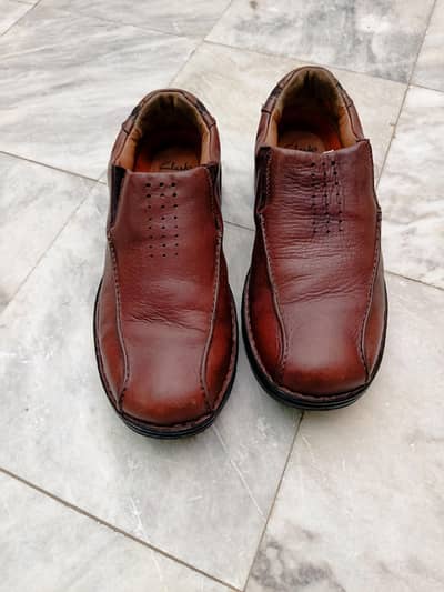 genuine leather branded (Clarks ® ) size 11 shoes, imported from UK