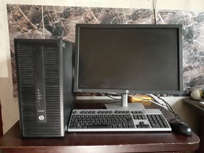 HP EliteDesk i7-6700 Full System - 16GB RAM - 24" HP Z24i IPS Setup