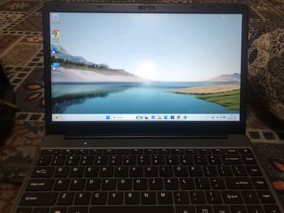 PM laptop 2025