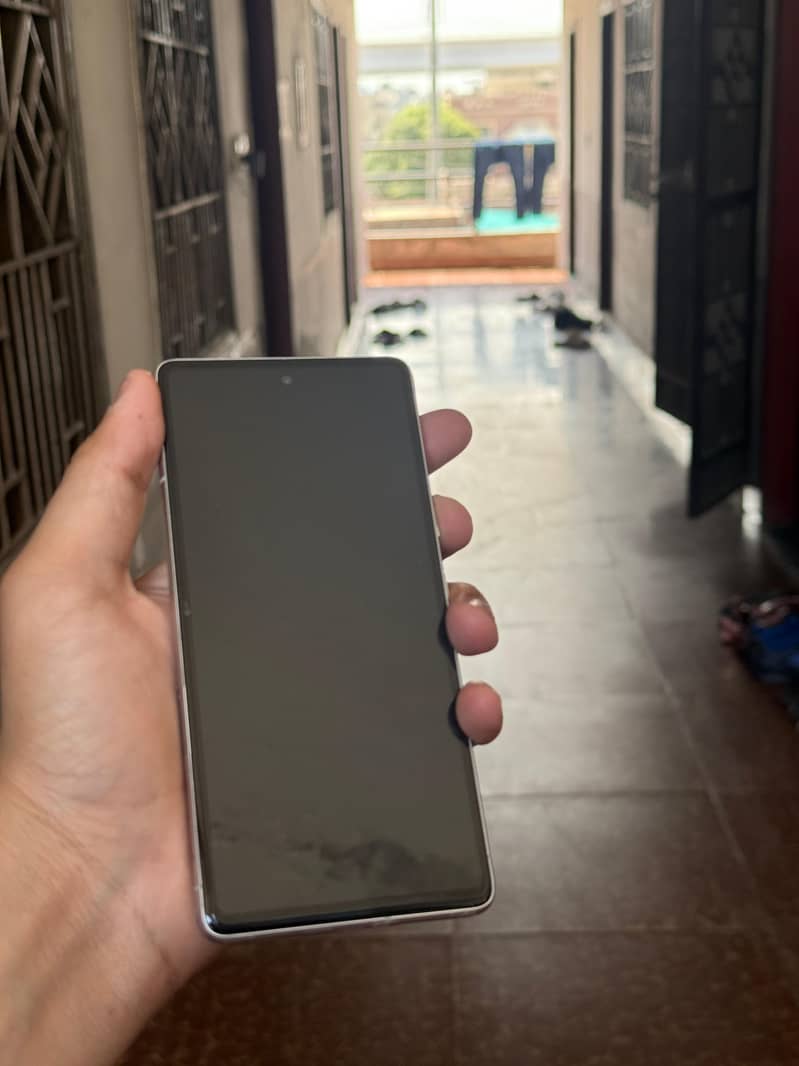 Google pixel 7 4