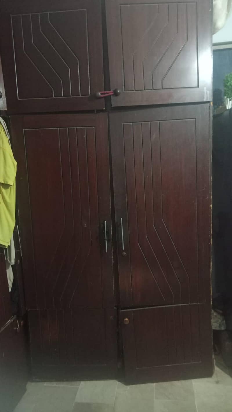 wardrobes 0