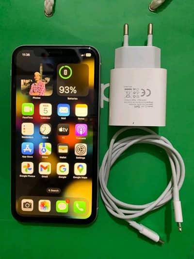 Apple iPhone XR 128 GB Whatsapp 0326-6773-556