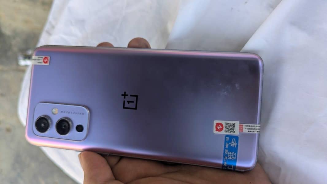 OnePlus 9 2