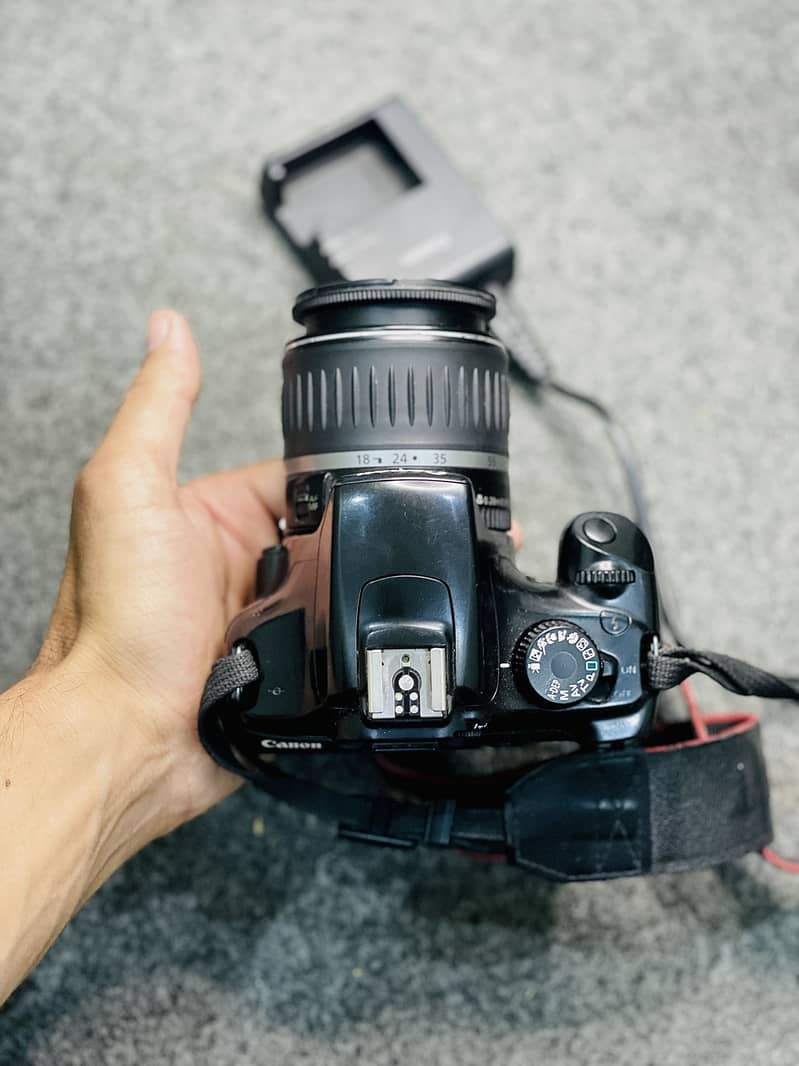 Canon Eos 1100D 4