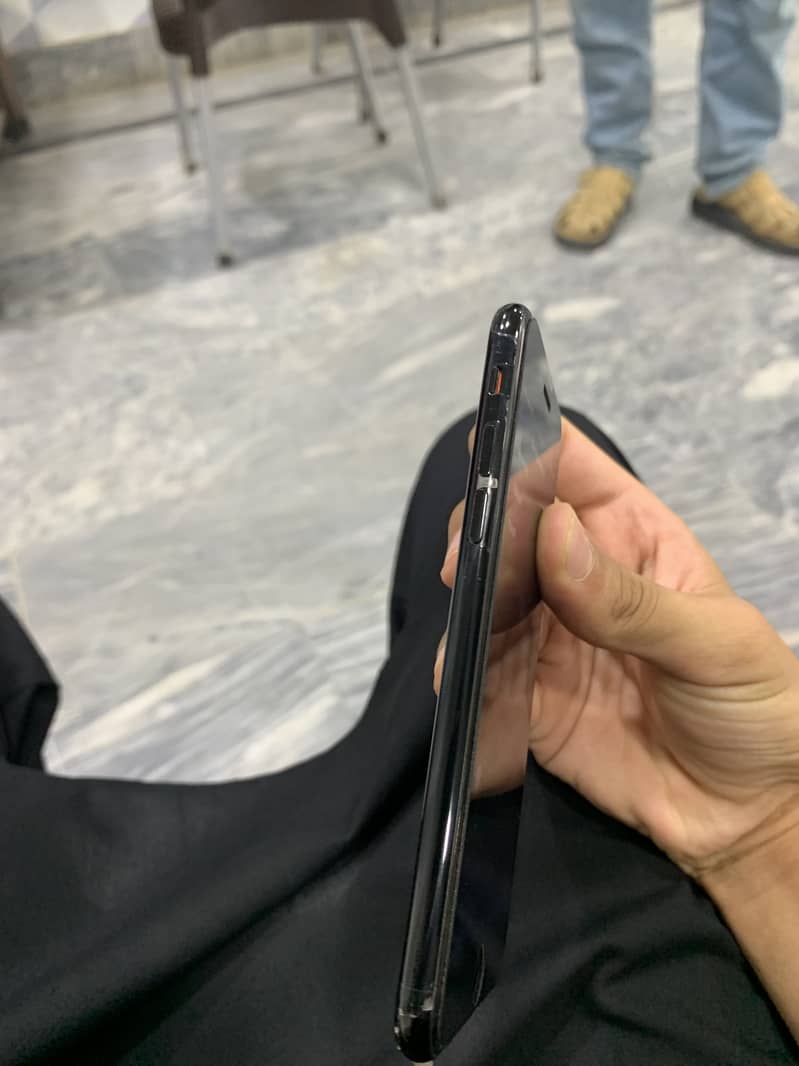 iPhone 7 2