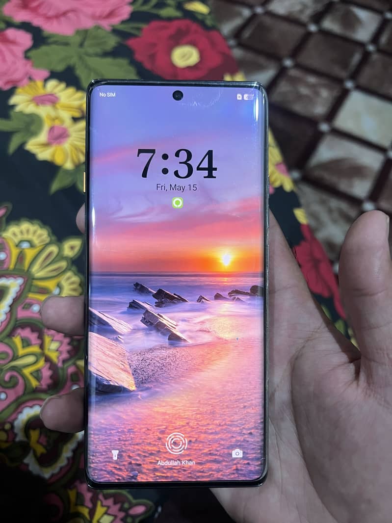 Tecno Camon 40 pro 0