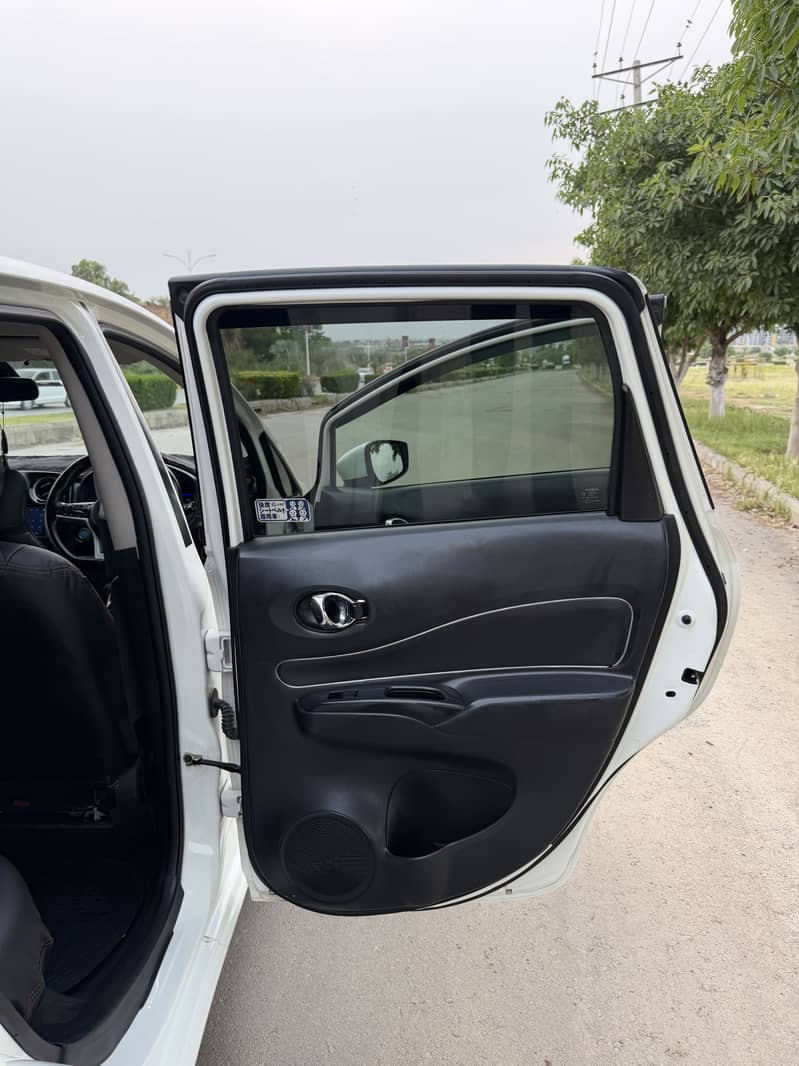 Nissan Note E power 8