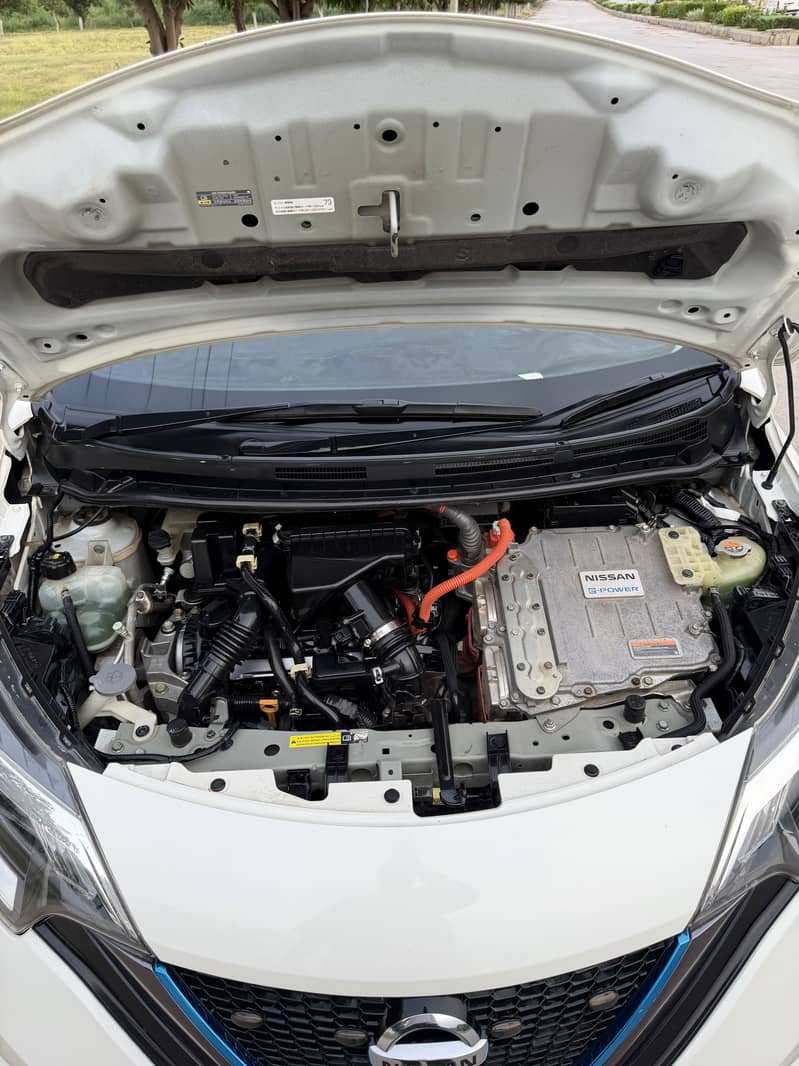 Nissan Note E power 12