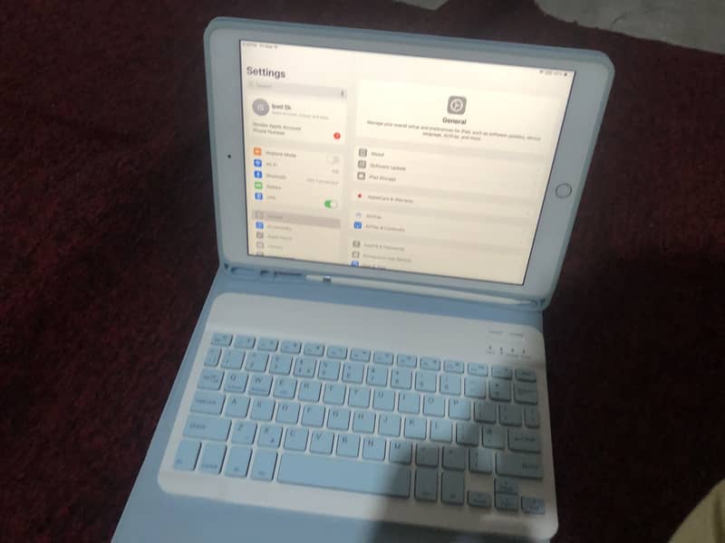 iPad 8 generation 128GB 5