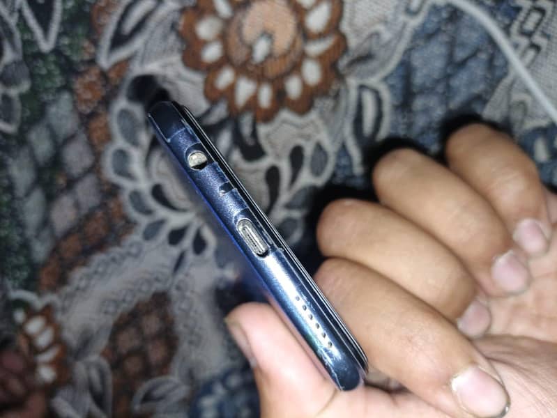 vivo v21e 3