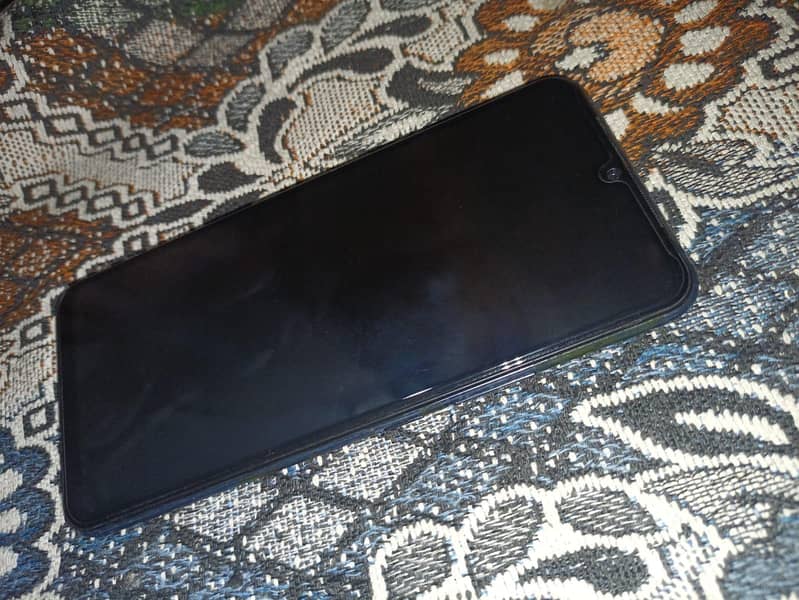 vivo v21e 4