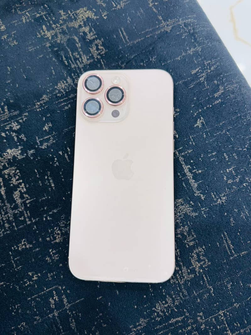 iPhone 16 pro max 0