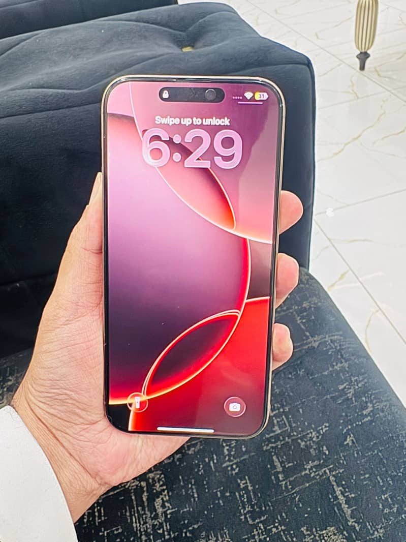 iPhone 16 pro max 2