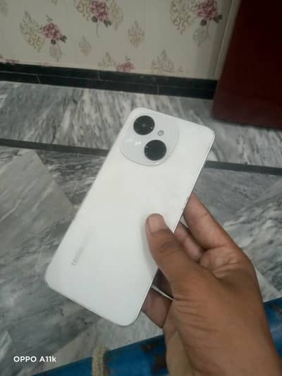 TECNO SPARK Go 1