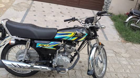 Honda cg125 sale out urgent Sirius person come to in-box