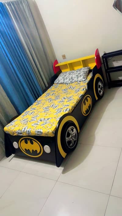 Single bed with mattress 