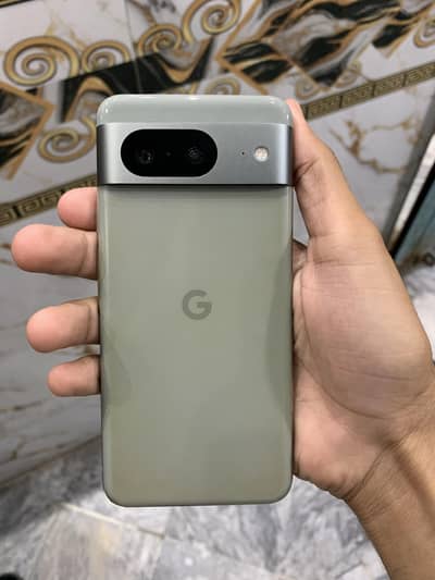 Google pixel 8 10/10