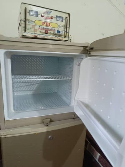 Haier 11 cubic feet medium size fridge