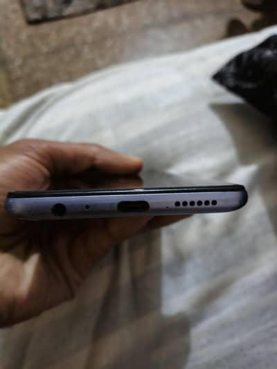 Infinix note for sell