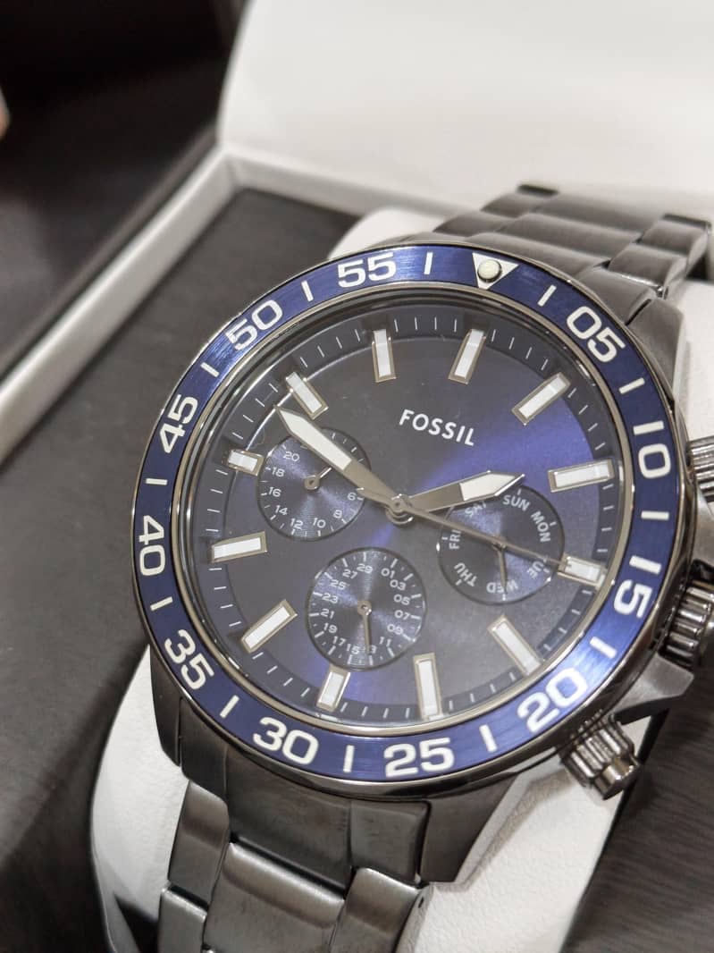 fossil 2