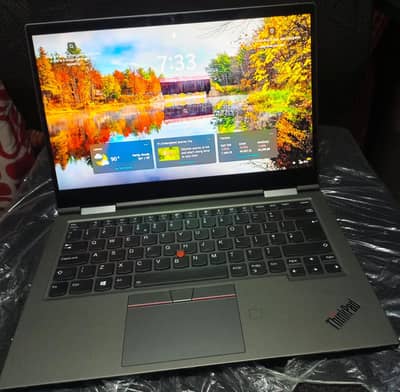 i5 8th gen Lenovo X1 Yoga Slim Touch+fingerprint Laptop