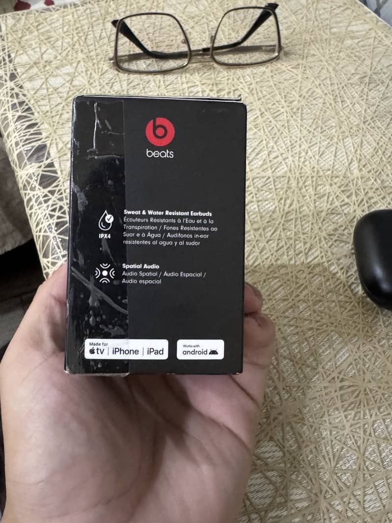 Beats for pro 4