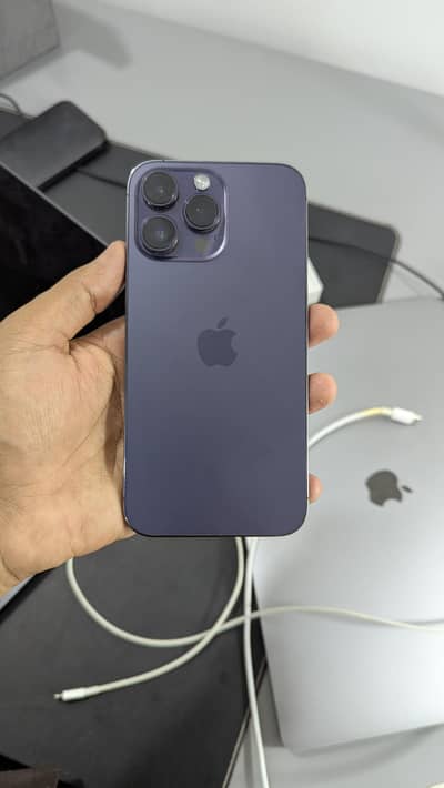 Iphone 14 Pro max Deep Purple