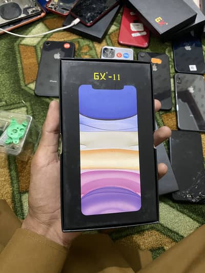 iPhone 11 GX Panel