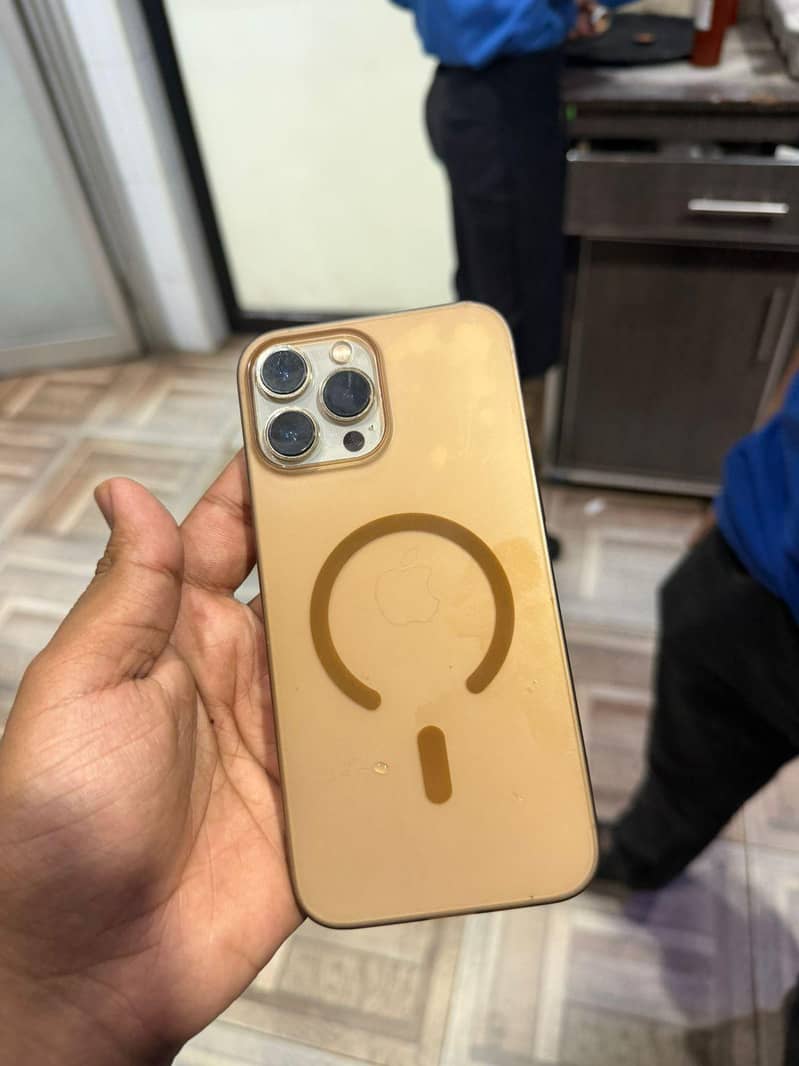 Iphone 13PRO MAX 1