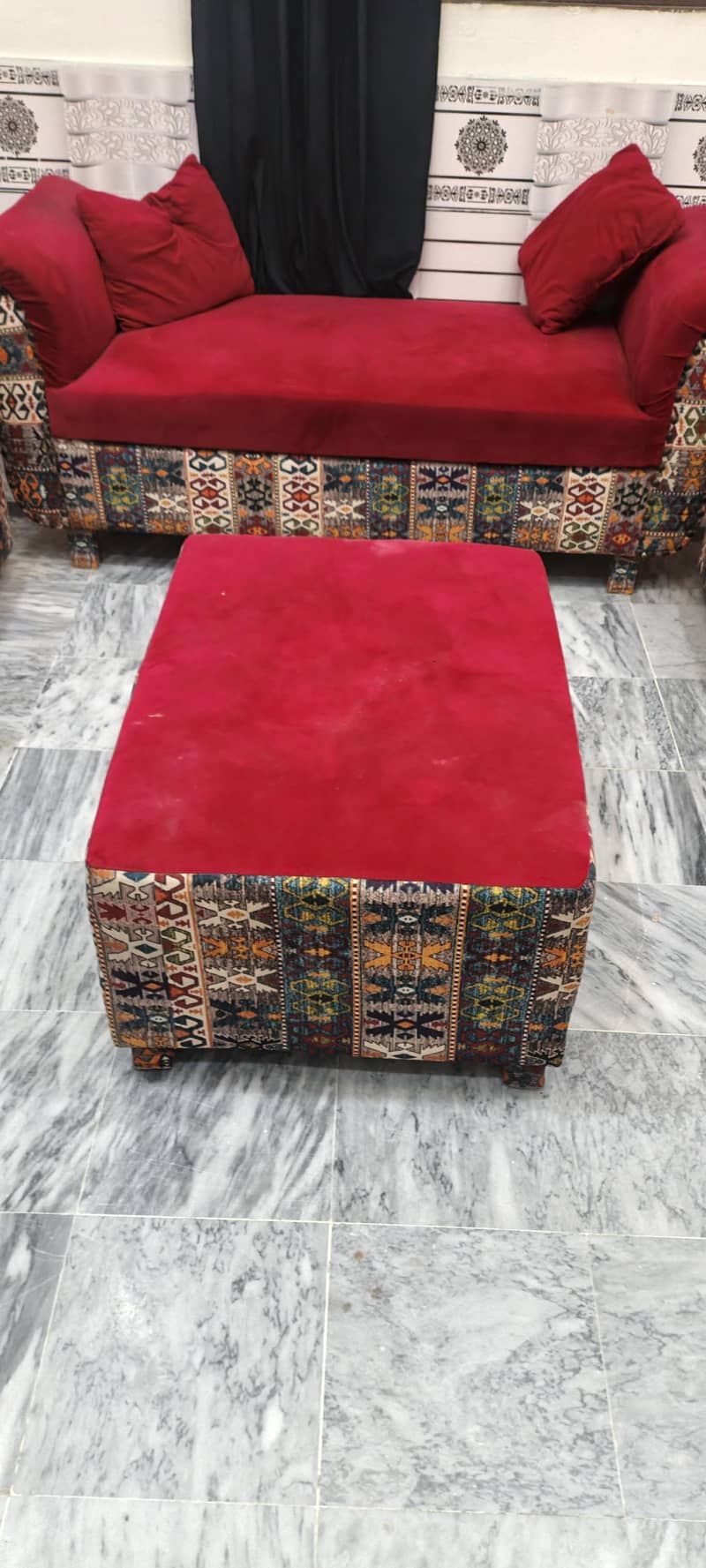 8 seaters sofa with setay 4