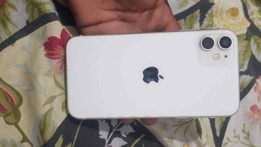 iPhone 3