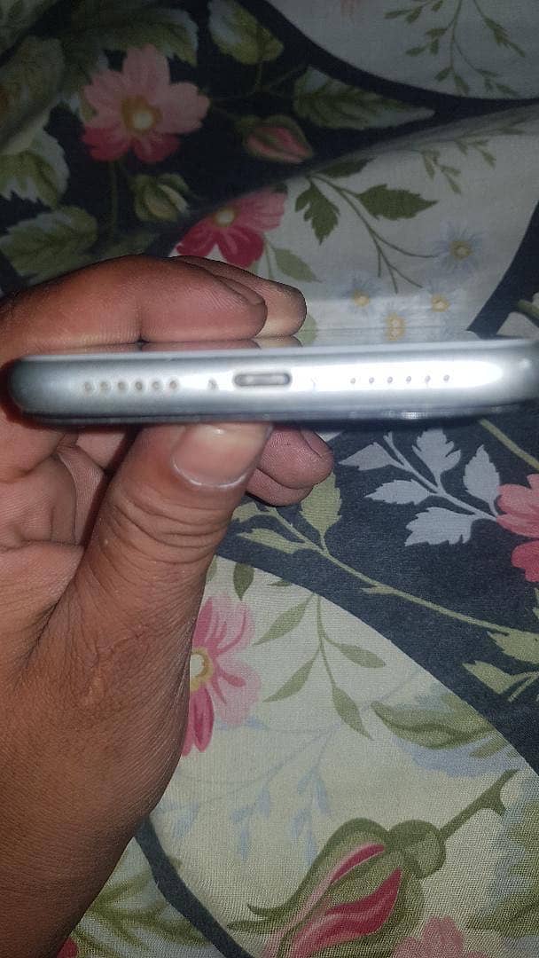iPhone 4