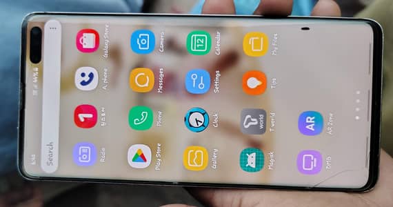 Samsung S10+