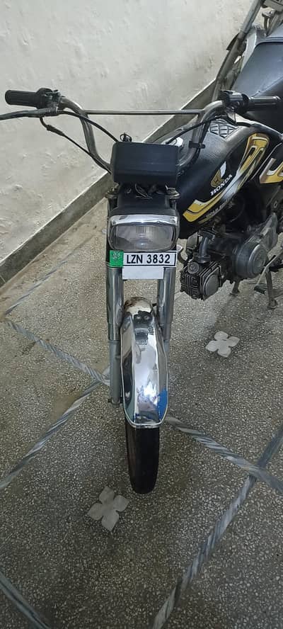 Honda 70 cc 2005 Model
