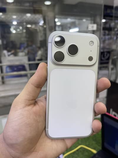 17 pro 256 Gb