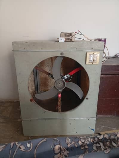 all okay AC DC donon 12 volt per chalta hai