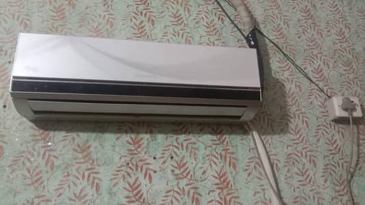 Kenwood AC 1 ton Argent sale  . . .