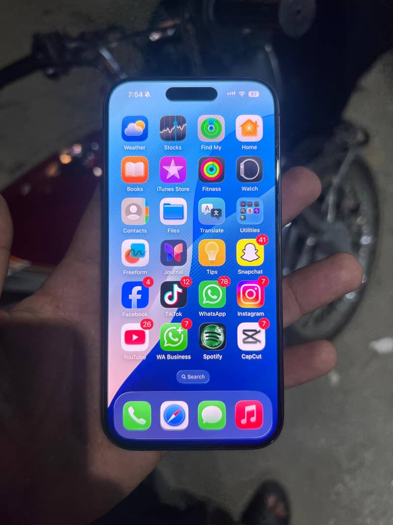 iPhone 15pro 3