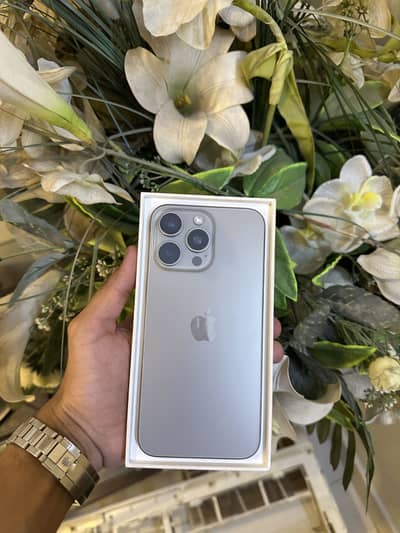 iPhone 15 Pro MAX