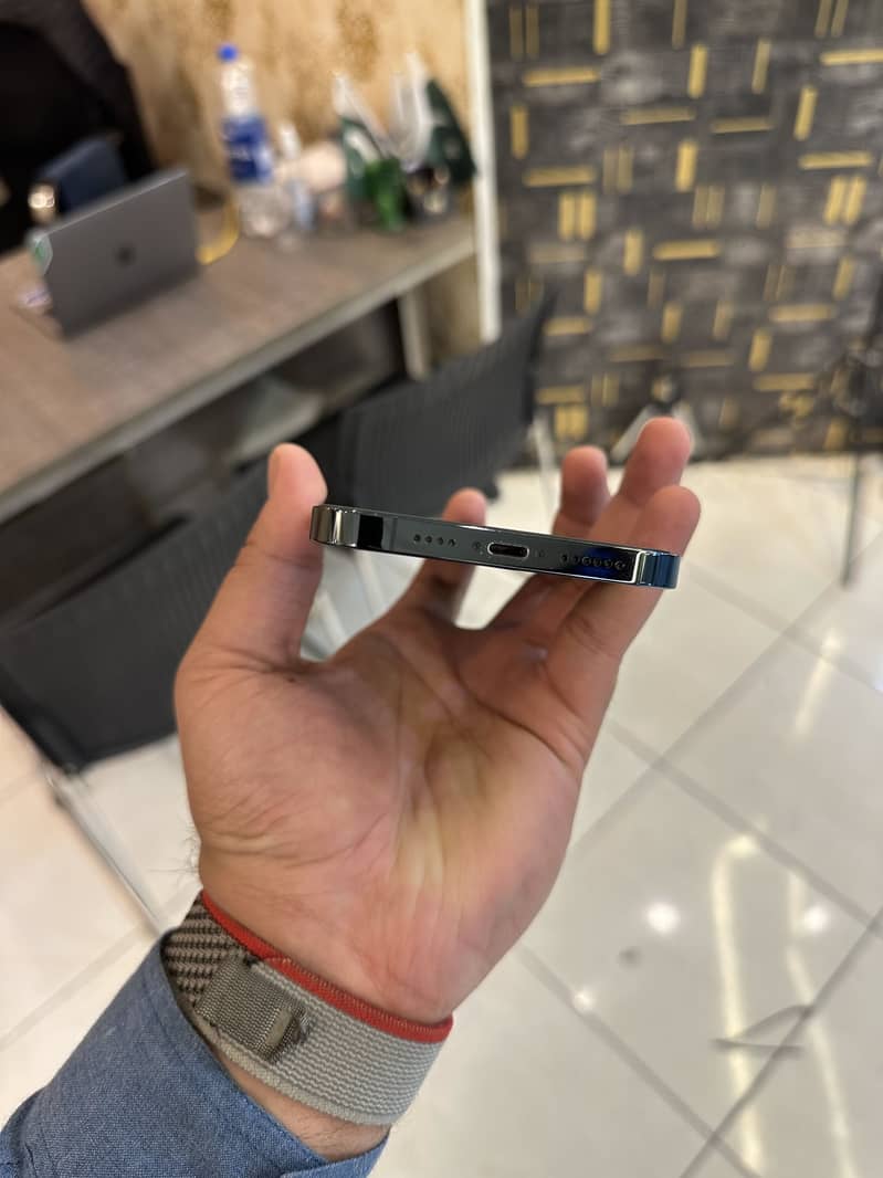 Iphone12Promax 5