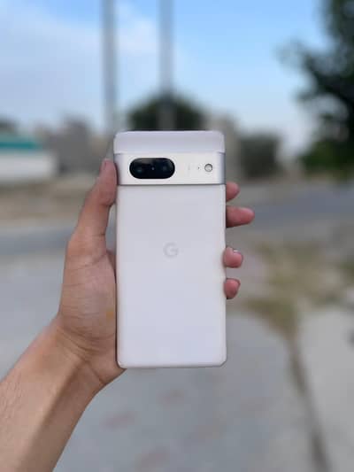 PIXEL 7 OFFICIAL PTA. . EXCELLENT CONDITION