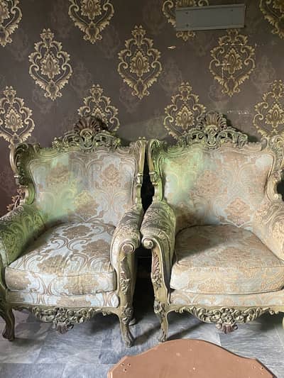Chinioti pure sheesham wood 5 seater sofa set. . .