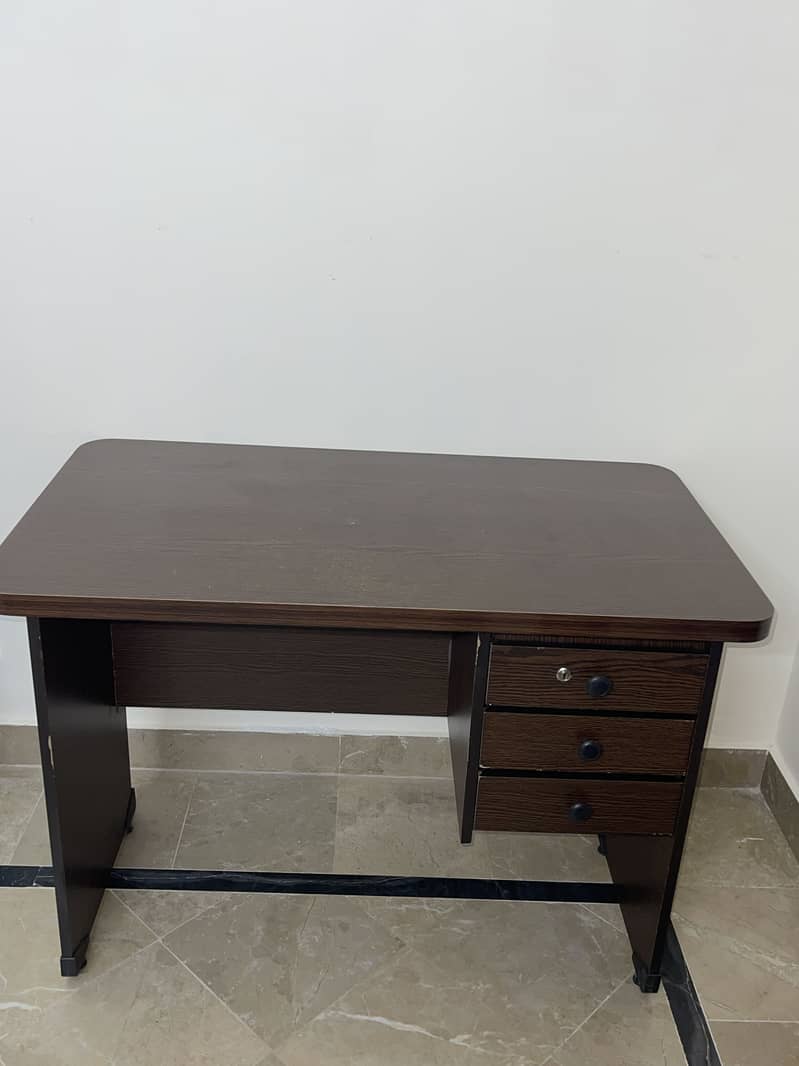 Study Table with 3 Drawers 0